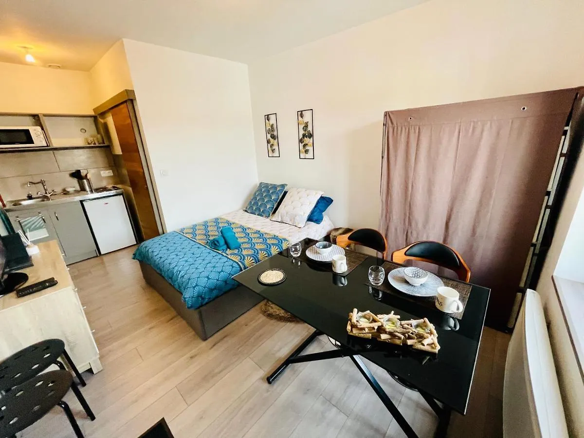 Appartement La Belcombe à Sainte-Colombe  France